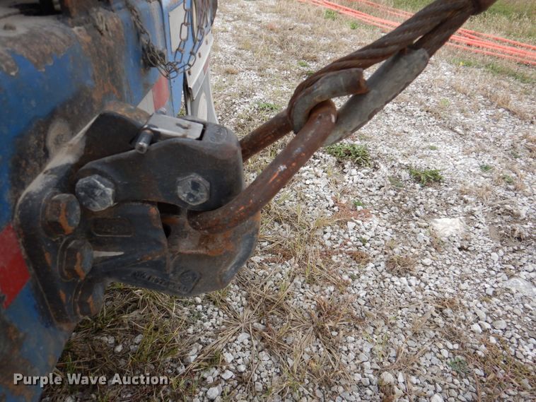 image for item DK1249 2005 Peterbilt 378  roll-off container truck