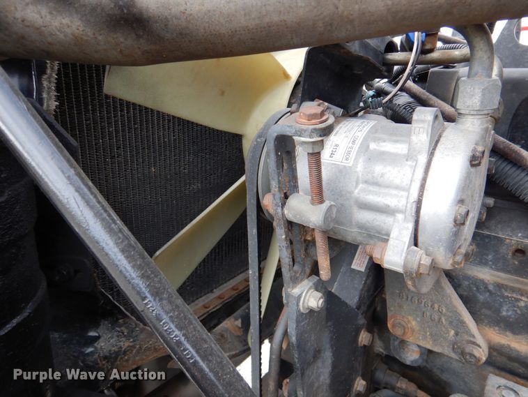 image for item DK1250 2000 Volvo Autocar  semi truck