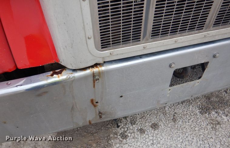 image for item DK1354 1998 Peterbilt 357  semi truck