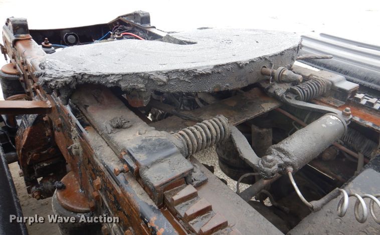 image for item DK1354 1998 Peterbilt 357  semi truck