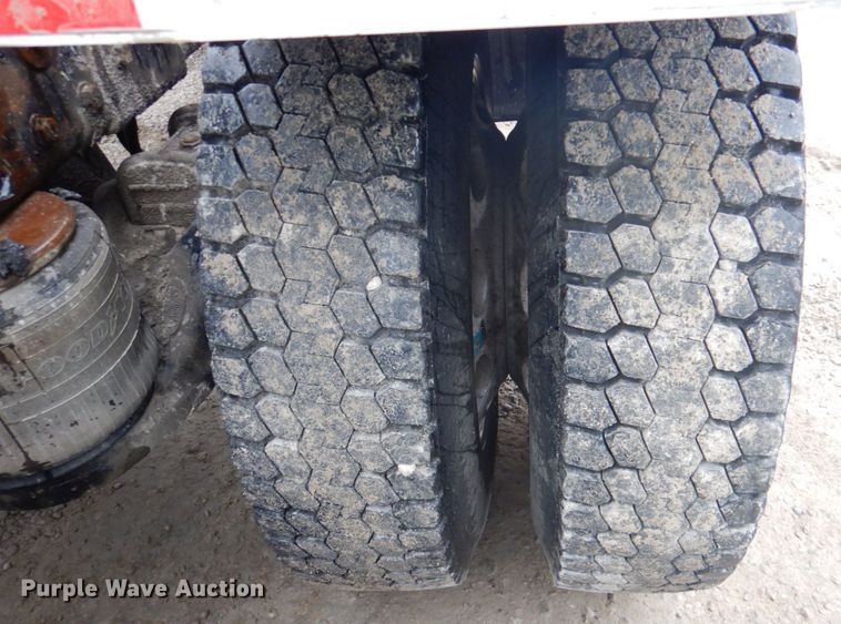 image for item DK1354 1998 Peterbilt 357  semi truck