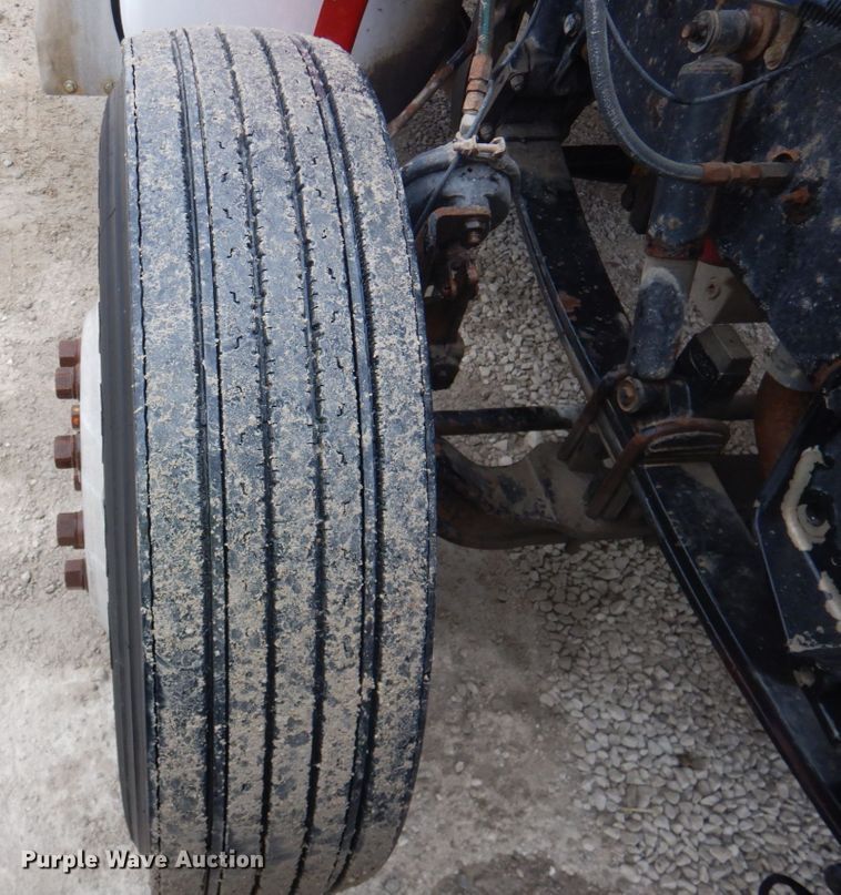 image for item DK1354 1998 Peterbilt 357  semi truck