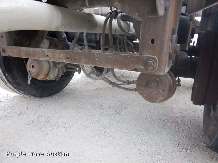 image for item DK1355 2007 Heil  pneumatic dry bulk trailer