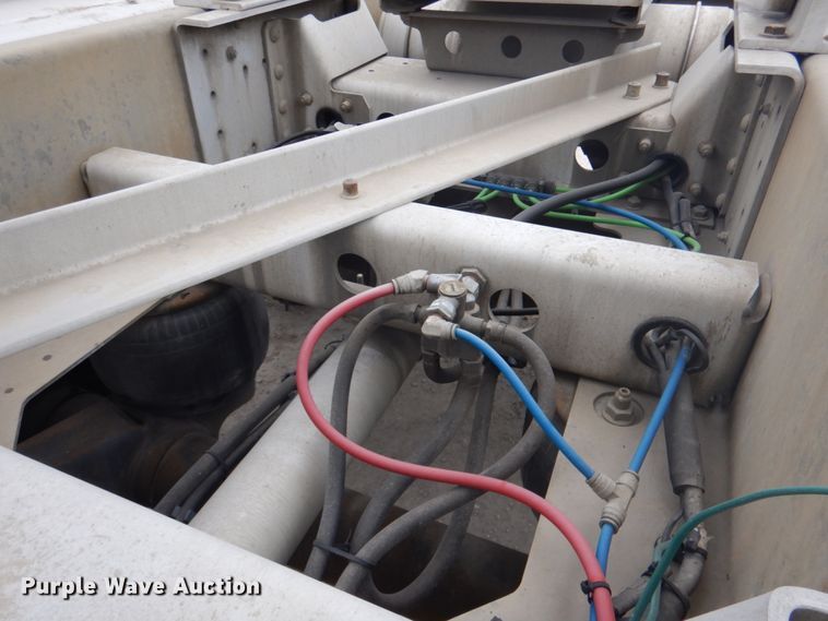 image for item DK1355 2007 Heil  pneumatic dry bulk trailer