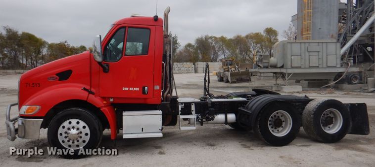 image for item DK1358 2009 Peterbilt 387  semi truck
