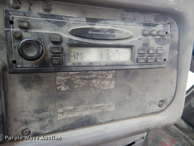 image for item DK1358 2009 Peterbilt 387  semi truck