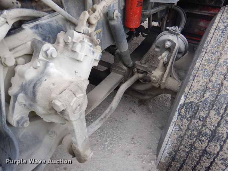 image for item DK1358 2009 Peterbilt 387  semi truck