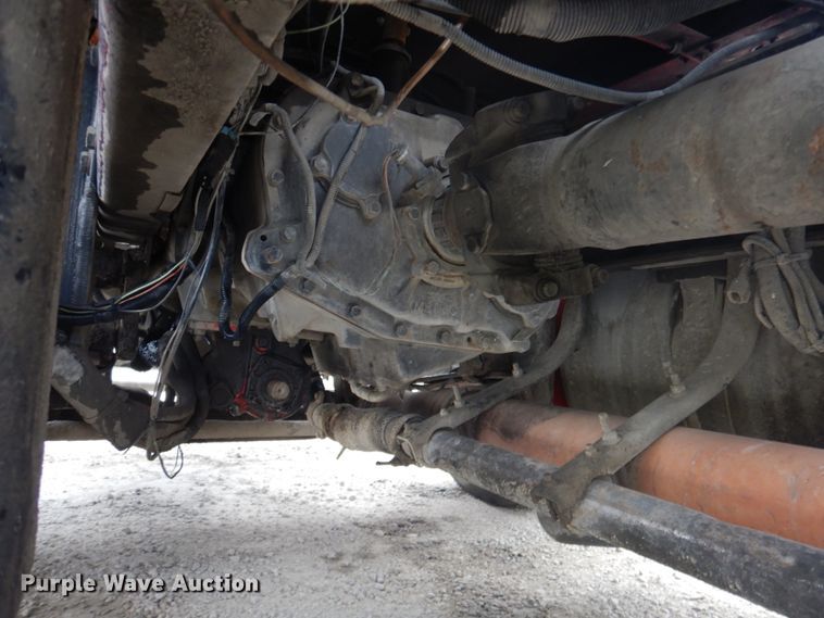 image for item DK1358 2009 Peterbilt 387  semi truck