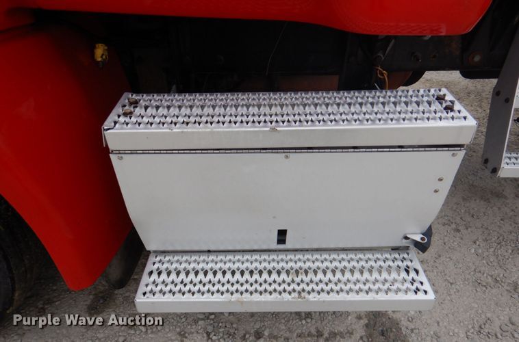 image for item DK1358 2009 Peterbilt 387  semi truck