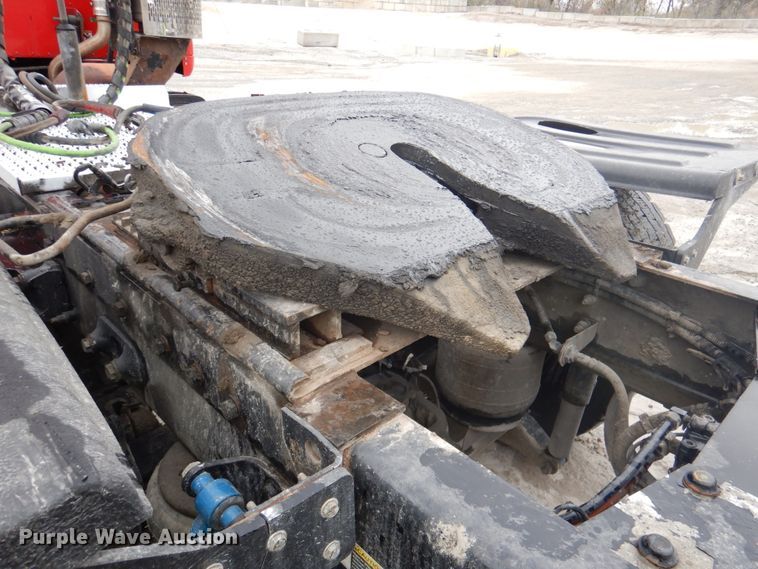 image for item DK1358 2009 Peterbilt 387  semi truck