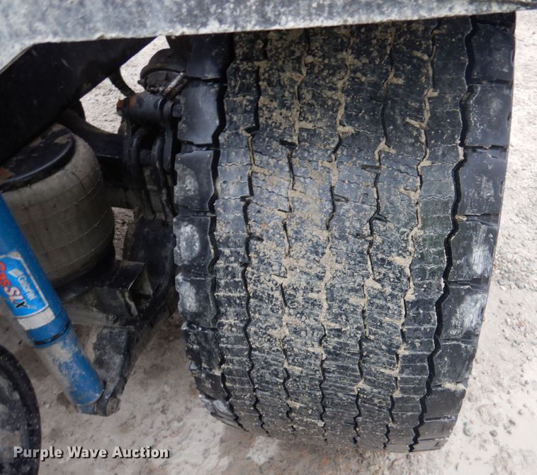 image for item DK1358 2009 Peterbilt 387  semi truck