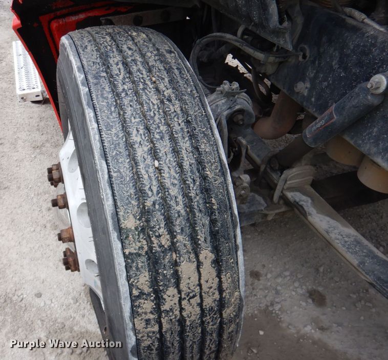 image for item DK1358 2009 Peterbilt 387  semi truck