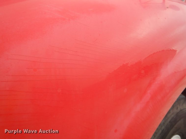 image for item DK1360 2011 Peterbilt 386  semi truck