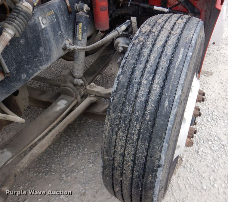 image for item DK1360 2011 Peterbilt 386  semi truck