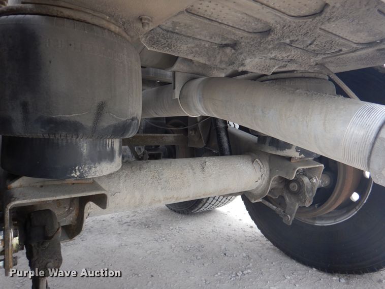 image for item DK1361 2007 Heil  pneumatic dry bulk trailer