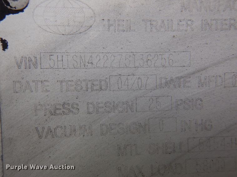 image for item DK1361 2007 Heil  pneumatic dry bulk trailer