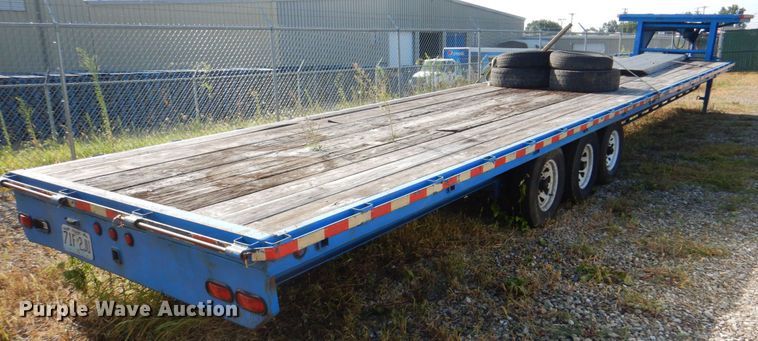 image for item DL0103 1998 Big Tex 18GN-40  equipment trailer