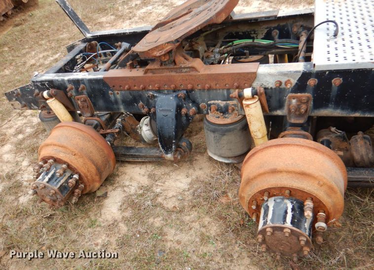 image for item DL0691 1998 Freightliner FLD112  semi truck