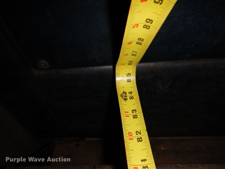 image for item DL0692 1998 Freightliner FLD112  semi truck