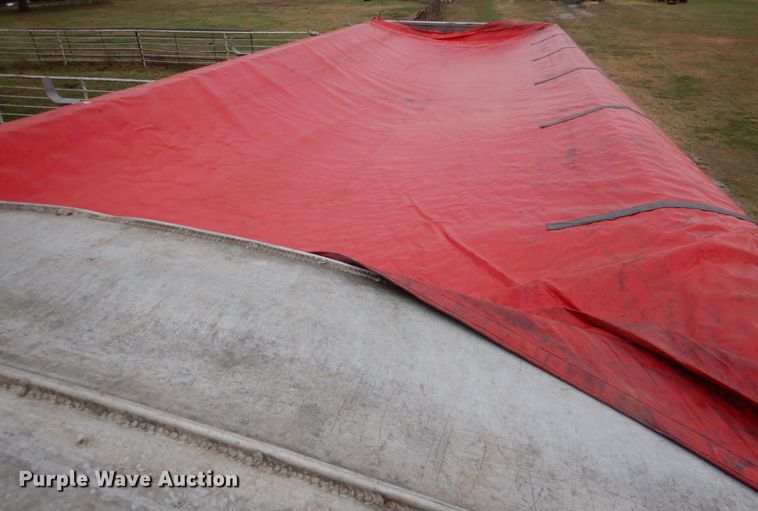 image for item DL0695 1999 Travis S-96  end dump trailer