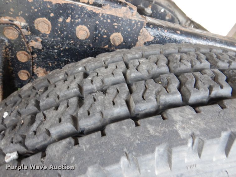 image for item DL0696 2002 Peterbilt 379  semi truck