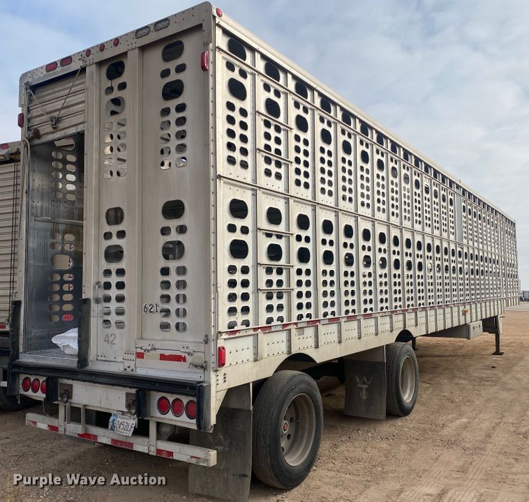 image for item DL6166 2009 Wilson PSADL-400P  livestock trailer