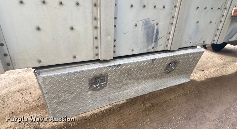 image for item DL6166 2009 Wilson PSADL-400P  livestock trailer