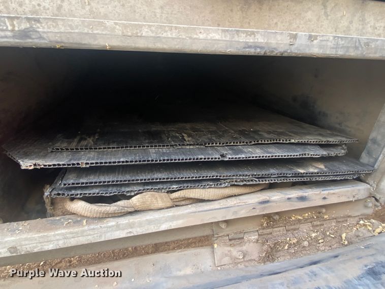 image for item DL6166 2009 Wilson PSADL-400P  livestock trailer