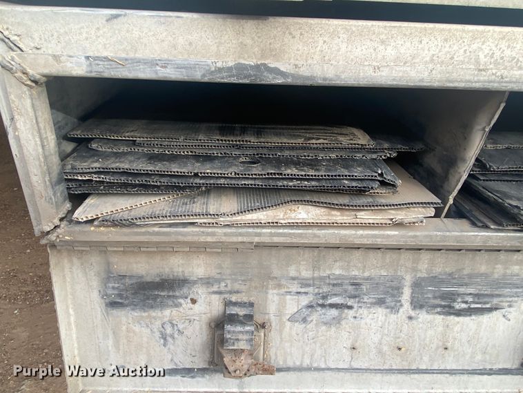 image for item DL6166 2009 Wilson PSADL-400P  livestock trailer