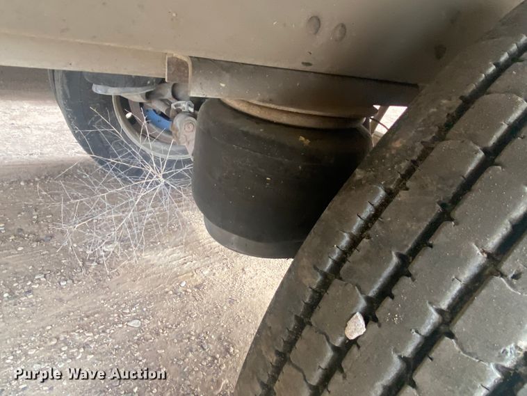 image for item DL6166 2009 Wilson PSADL-400P  livestock trailer