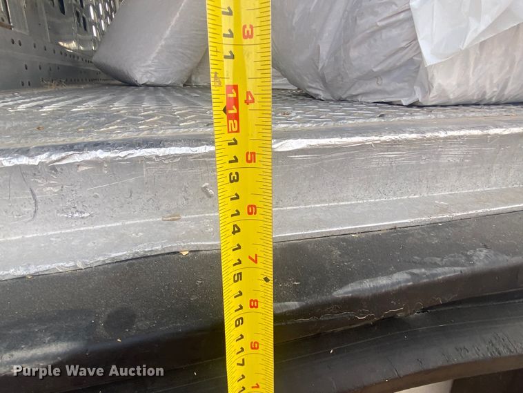 image for item DL6166 2009 Wilson PSADL-400P  livestock trailer