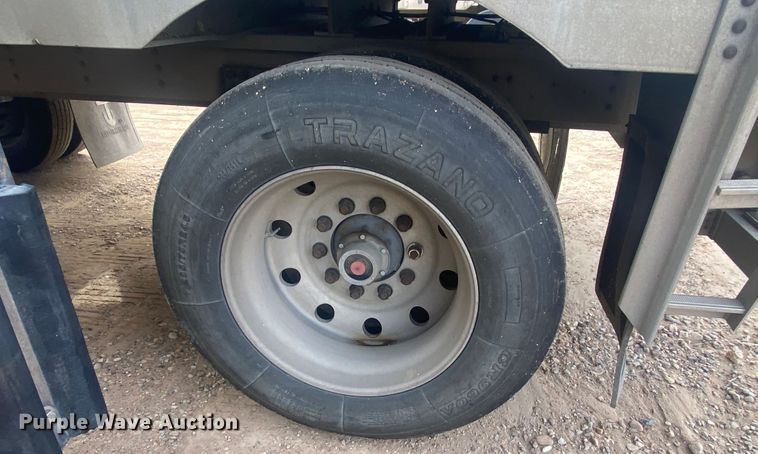 image for item DL6166 2009 Wilson PSADL-400P  livestock trailer