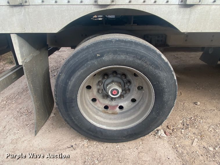 image for item DL6166 2009 Wilson PSADL-400P  livestock trailer