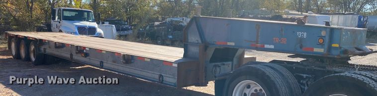 image for item DL6182 1981 Aztec AZ43T  oilfield trailer