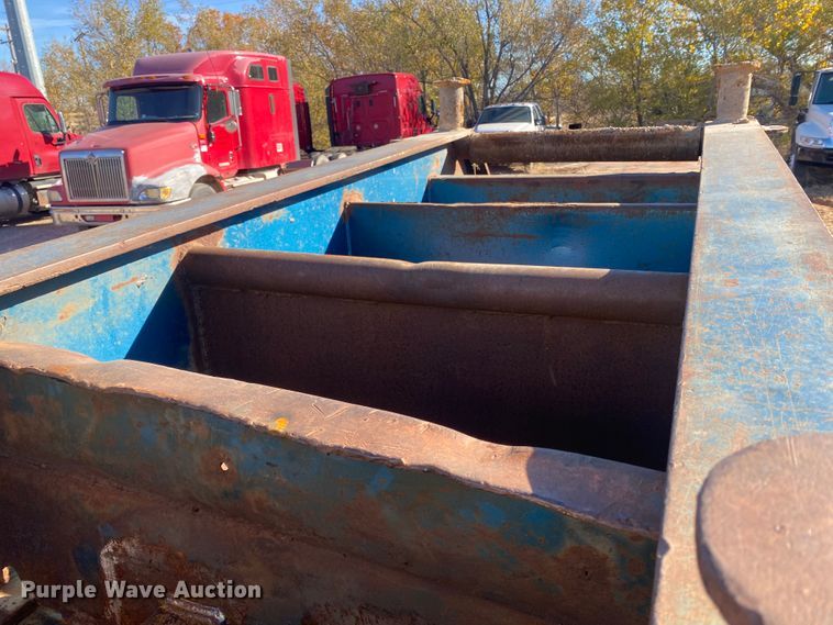 image for item DL6182 1981 Aztec AZ43T  oilfield trailer