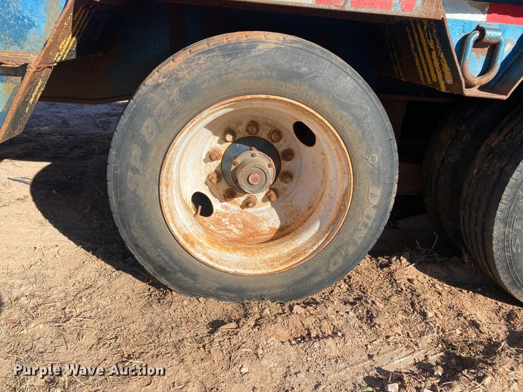 image for item DL6182 1981 Aztec AZ43T  oilfield trailer