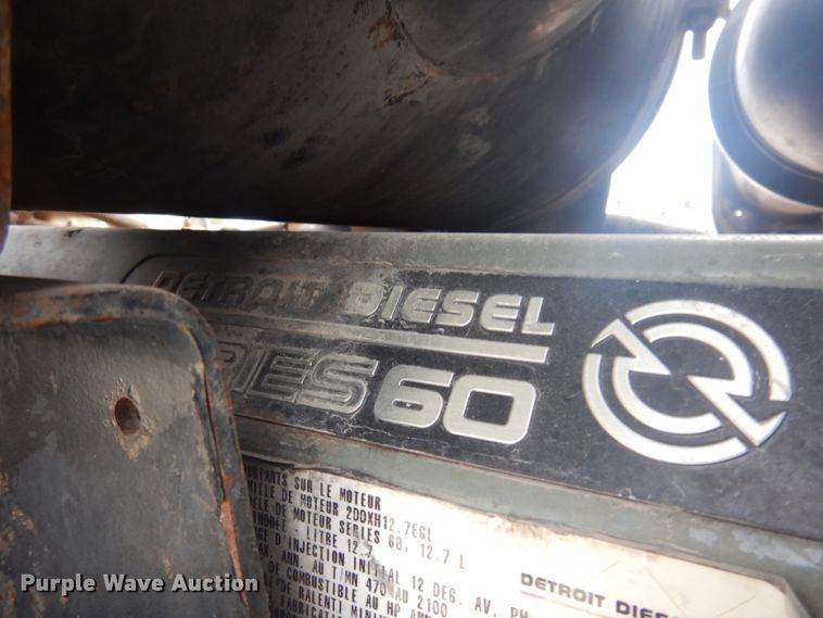 image for item DM5305 2003 Kenworth T800  semi truck