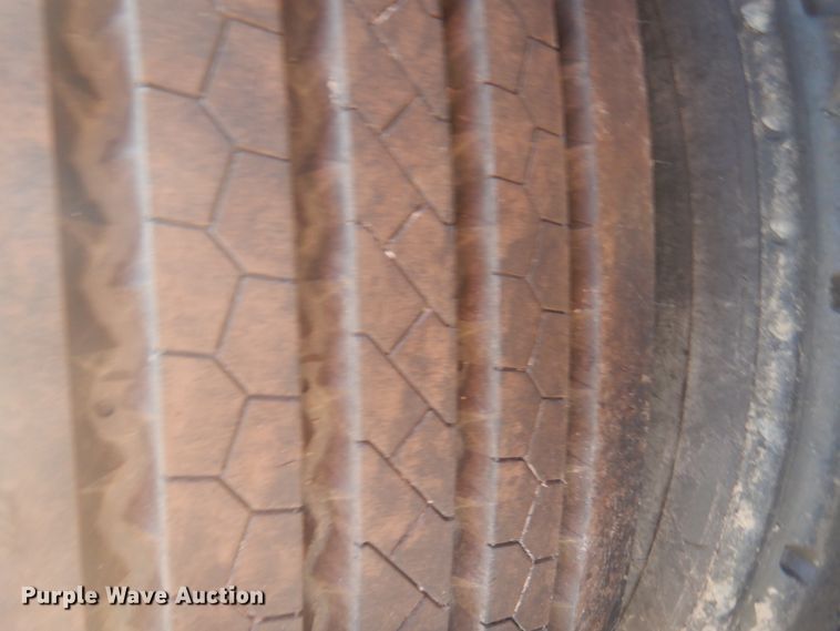 image for item DM5306 2002 Freightliner FL112  roll-off container truck