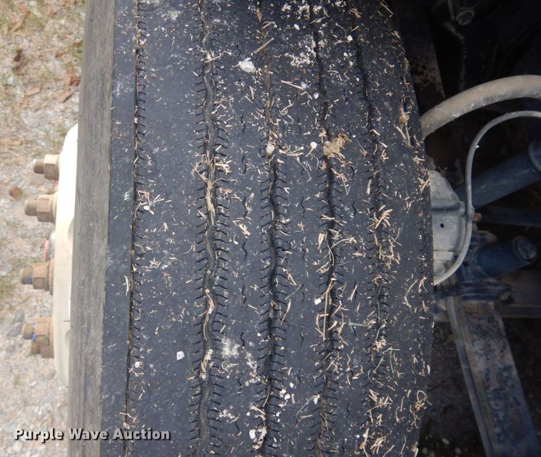 image for item DM5317 2016 Freightliner Cascadia 125  semi truck