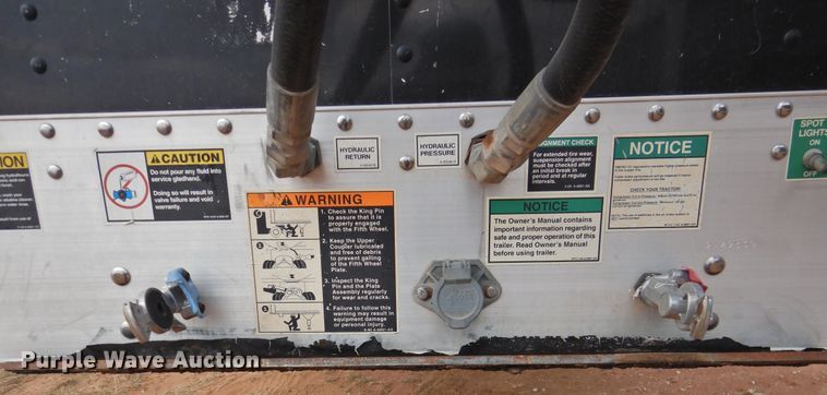 image for item DM8995 2007 Wilson DWG-550WB  walking floor trailer