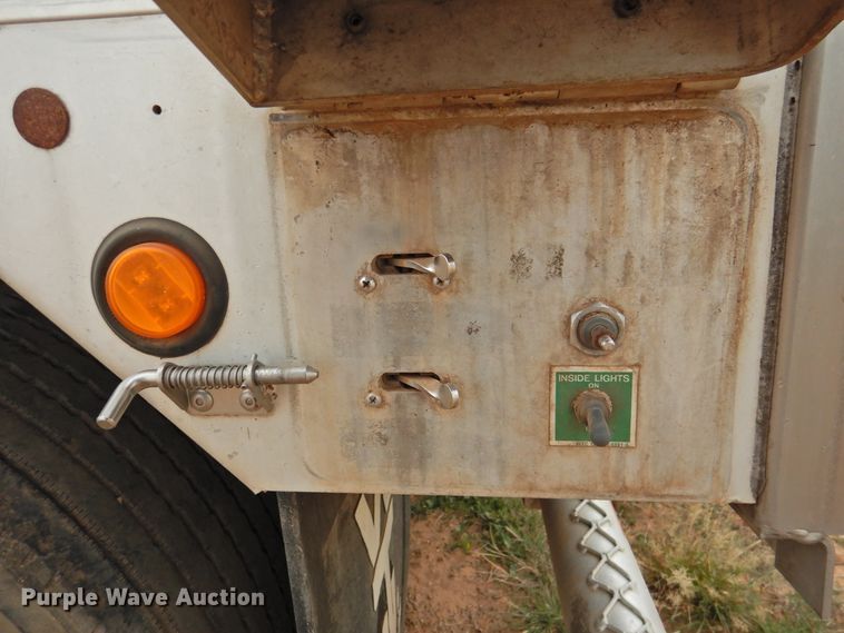 image for item DM8995 2007 Wilson DWG-550WB  walking floor trailer