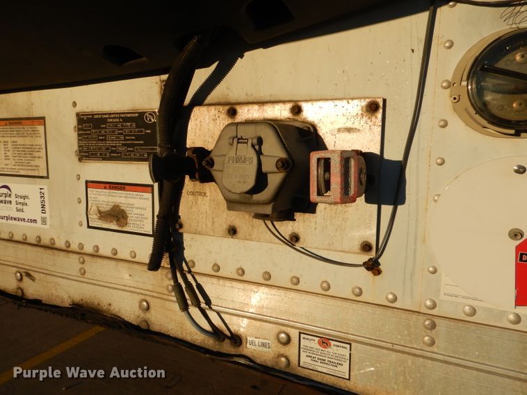 image for item DN5321 2003 Great Dane 7811TZ-1A 53  refrigerated van trailer