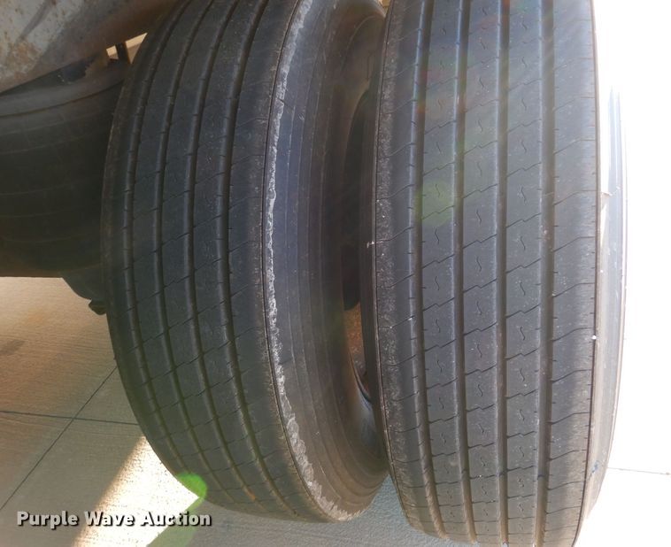 image for item DN5321 2003 Great Dane 7811TZ-1A 53  refrigerated van trailer