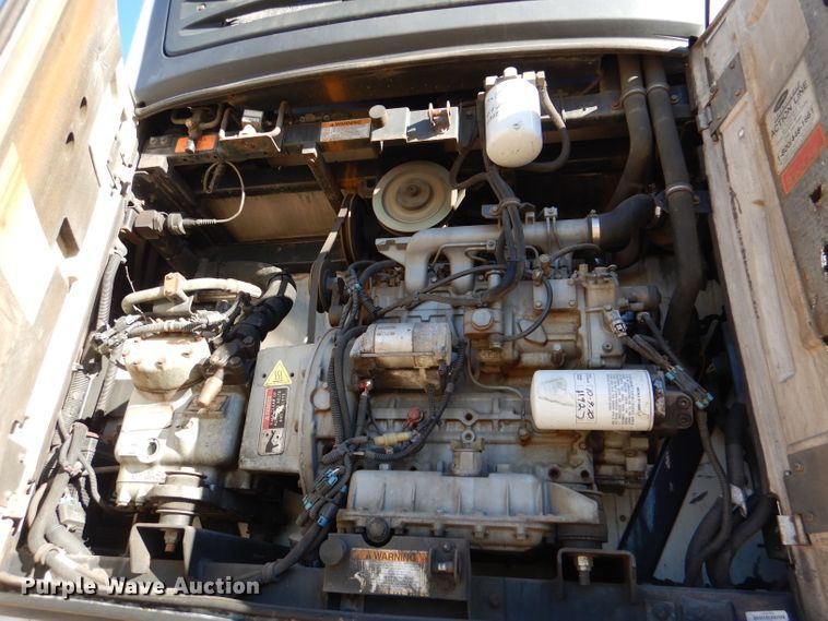 image for item DN5323 2003 Great Dane 7811TZ-1A 53  refrigerated van trailer