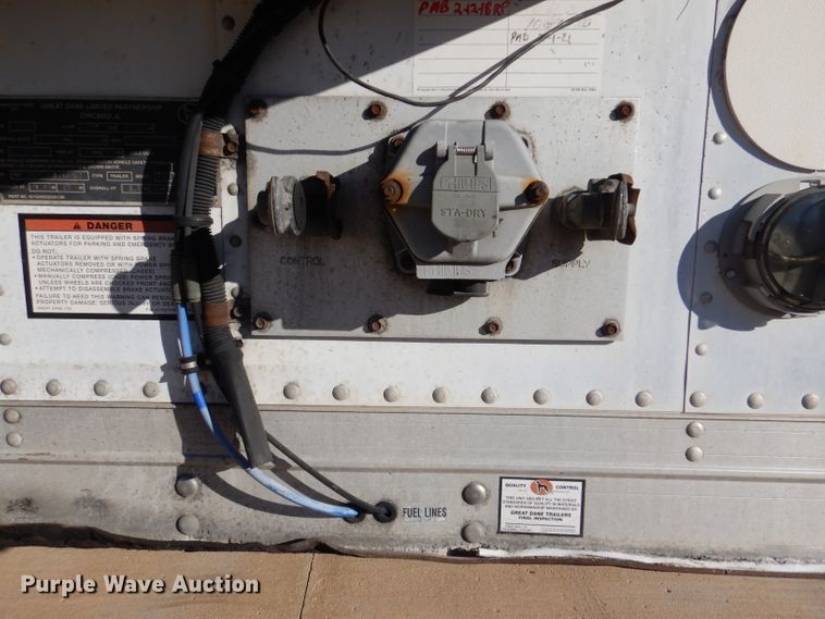 image for item DN5323 2003 Great Dane 7811TZ-1A 53  refrigerated van trailer