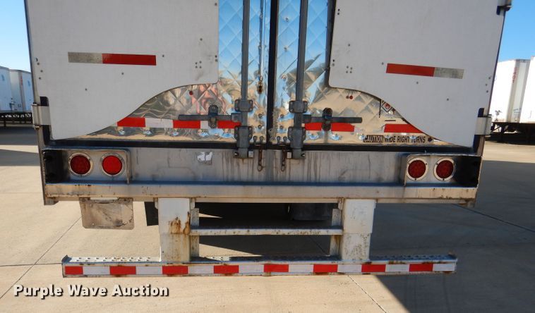 image for item DN5323 2003 Great Dane 7811TZ-1A 53  refrigerated van trailer