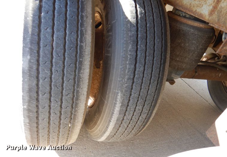 image for item DN5323 2003 Great Dane 7811TZ-1A 53  refrigerated van trailer