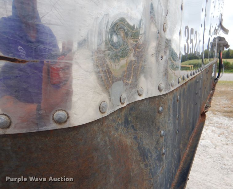 image for item DN6520 1990 American Trailers Inc A751  dry van trailer