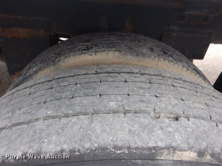 image for item DN6520 1990 American Trailers Inc A751  dry van trailer