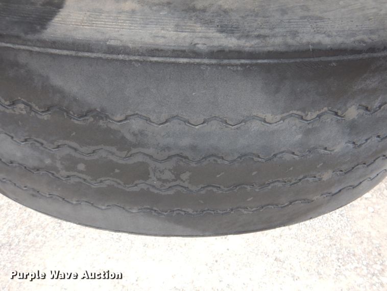 image for item DN6520 1990 American Trailers Inc A751  dry van trailer